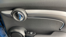 MINI Hatchback 1.5 Cooper Exclusive Premium 5dr Auto Petrol Hatchback